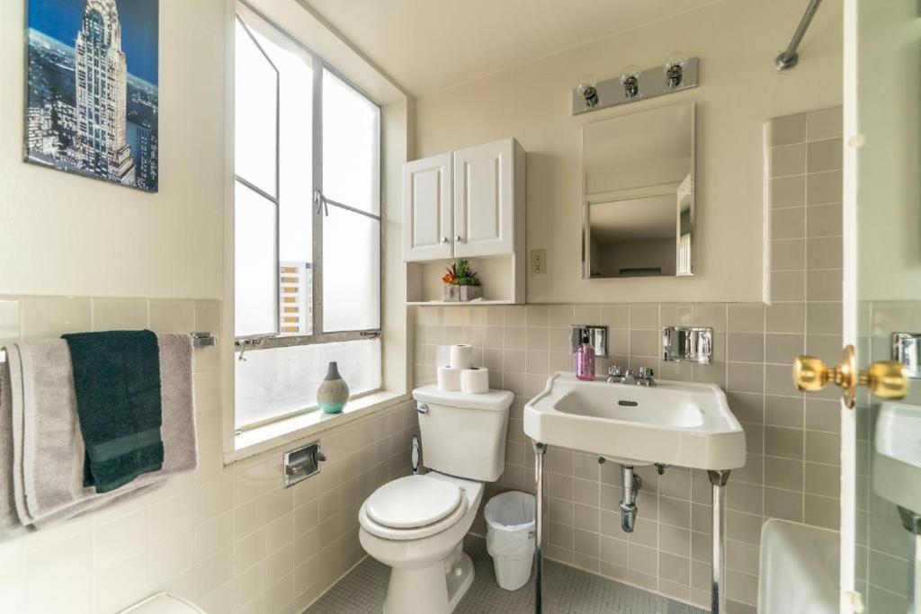 Spacious Charming Condo With Great Views Near The Grove Los Ángeles Exterior foto